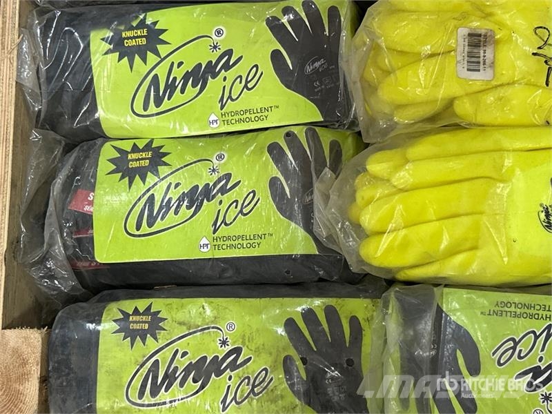 Quantity of (164) Pairs of Work Gloves (Unused) Andere Zubehörteile