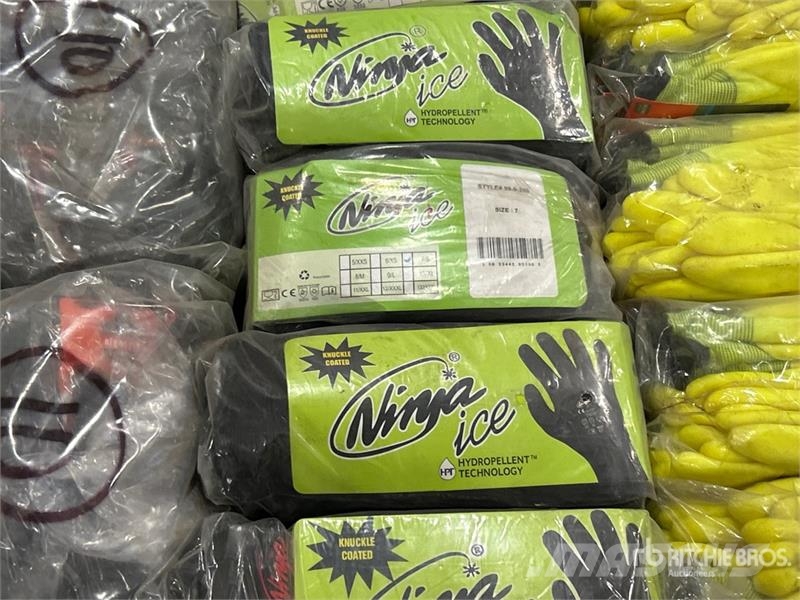  Quantity of (174) Pairs of Work Gloves (Unused) Andere Zubehörteile