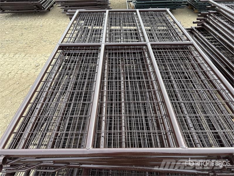  Quantity of (18)  BYT MSPP07 7 ft x 4 ft 3 in Mesh ماكينات وملحقات مواش أخرى