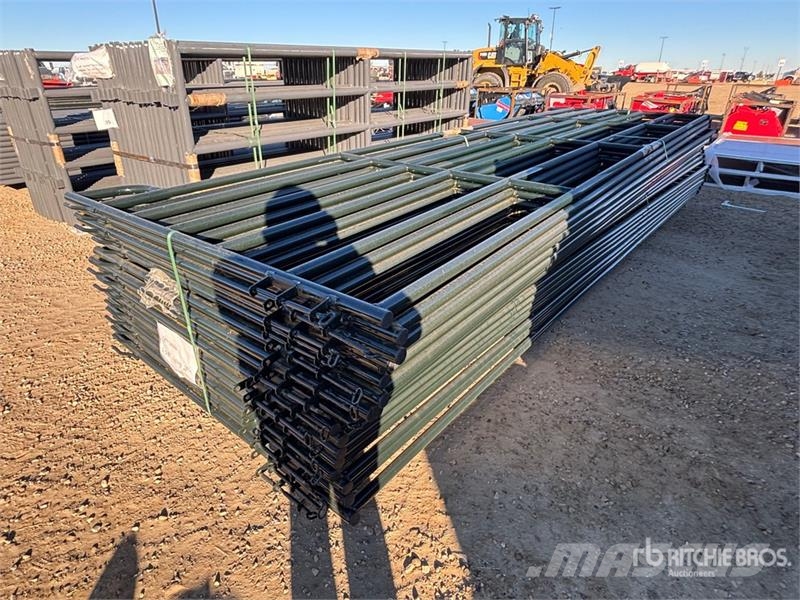 Quantity of (18) BYT PNL180 18 ft Livestock Panel Other livestock machinery and accessories