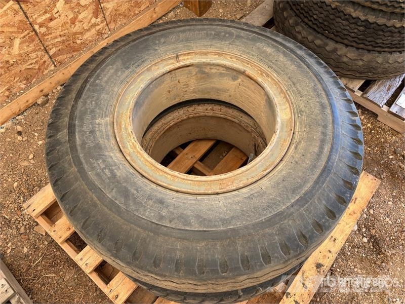  Quantity of (2) 10.00-20 Tires Opony, koła i felgi