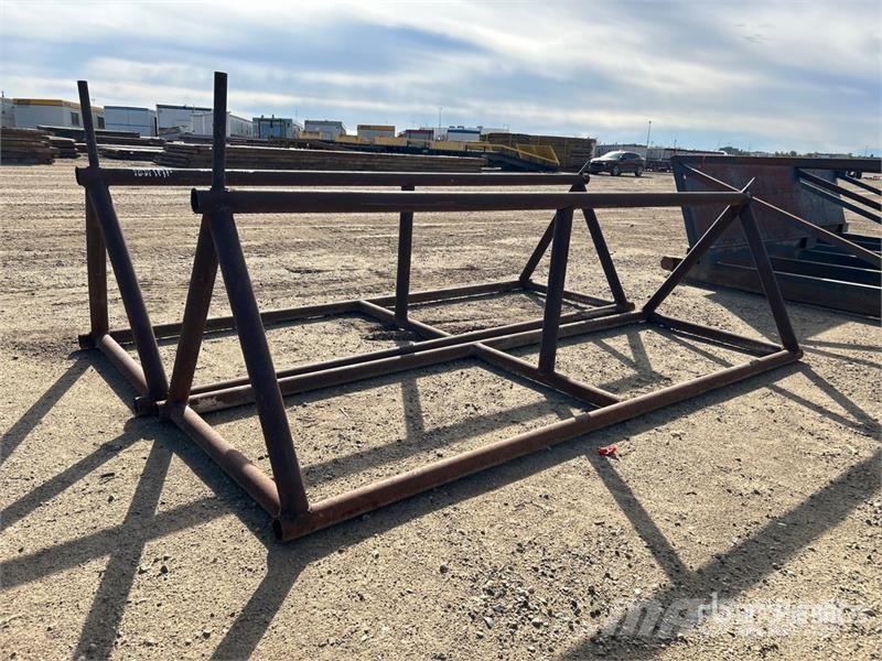 Quantity of (2) 12 ft Pipe Stand Pijpleidingapparatuur
