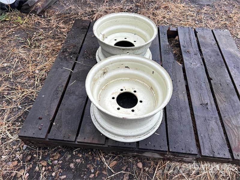 Quantity of (2) 15 in Steel Rims Ostale komponente za građevinarstvo