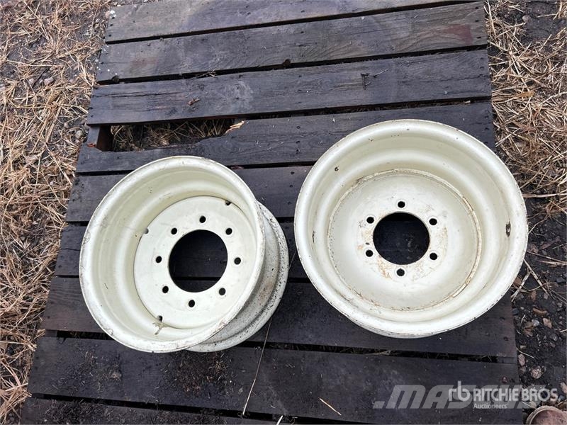 Quantity of (2) 15 in Steel Rims Ostale komponente za građevinarstvo