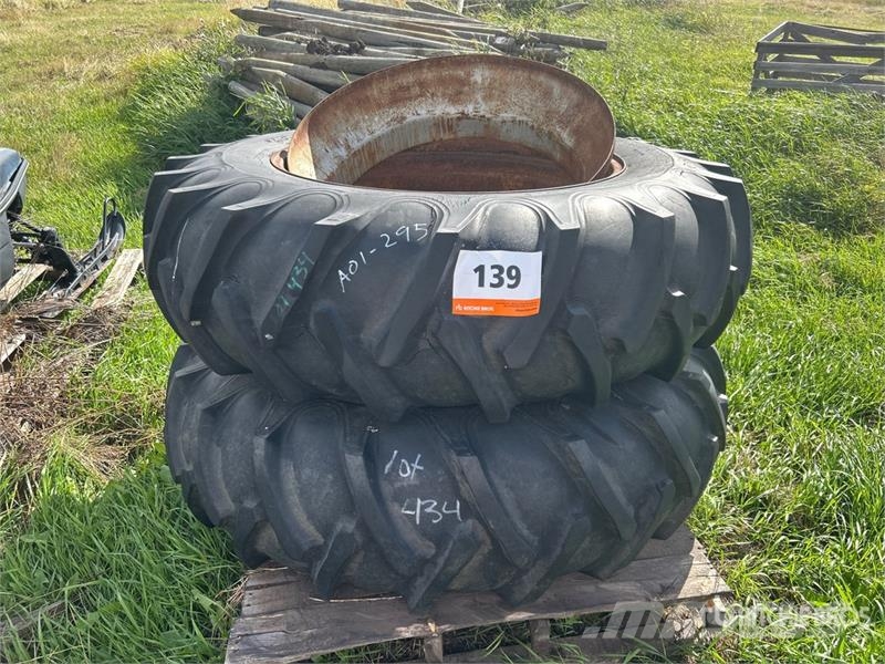  Quantity of (2) 18.4-38 Tires Gume, kolesa in platišča