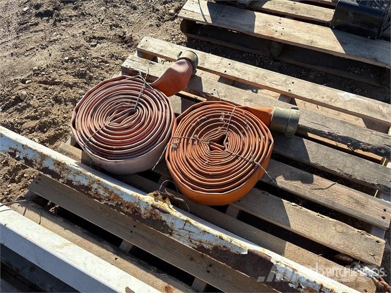  Quantity of (2) 2.5 in Water Hose مكونات أخرى