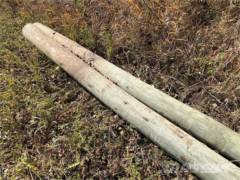 Quantity of (2) 20 ft Poles Оборудование для животноводческих ферм