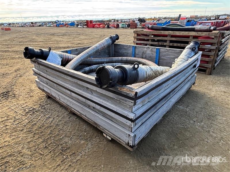 Quantity of (2) 4 in x 29 ft Cooper State Rubber S Andre komponenter