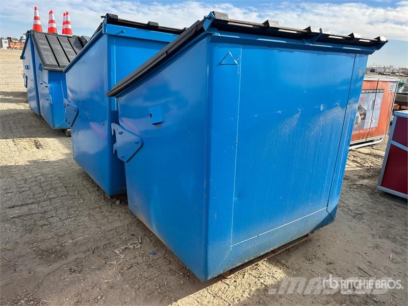 Quantity of (2) 4 Yard Bins (46in x 58in) مكونات أخرى