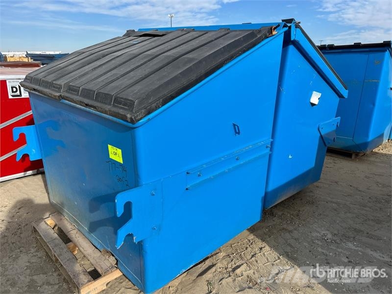Quantity of (2) 4 Yard Bins (46in x 58in) مكونات أخرى