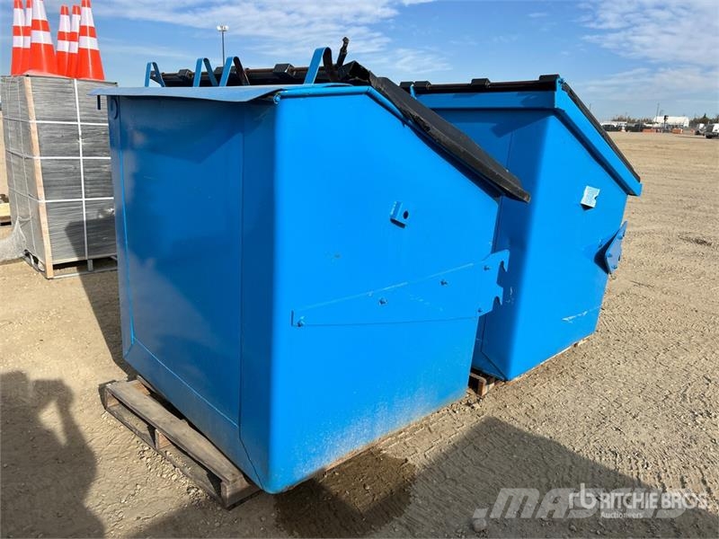 Quantity of (2) 4 Yard Bins (46in x 58in) مكونات أخرى