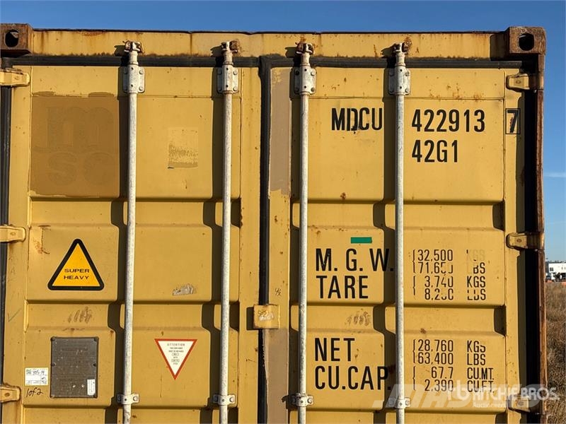 Quantity of (2) 40 ft Storage Container Container per immagazzinare