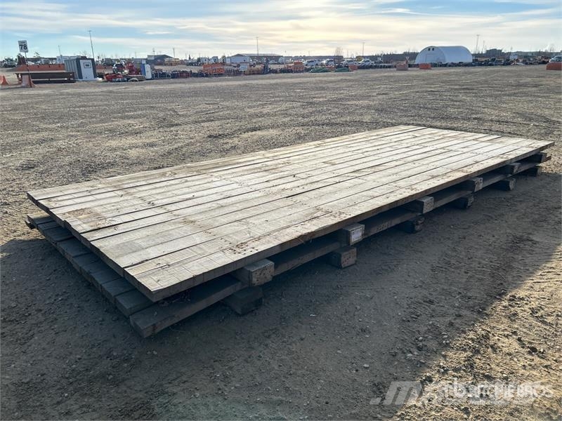  Quantity of (2) 7 ft x 17.5 ft Heavy Duty Wooden P Építőipar - Egyebek