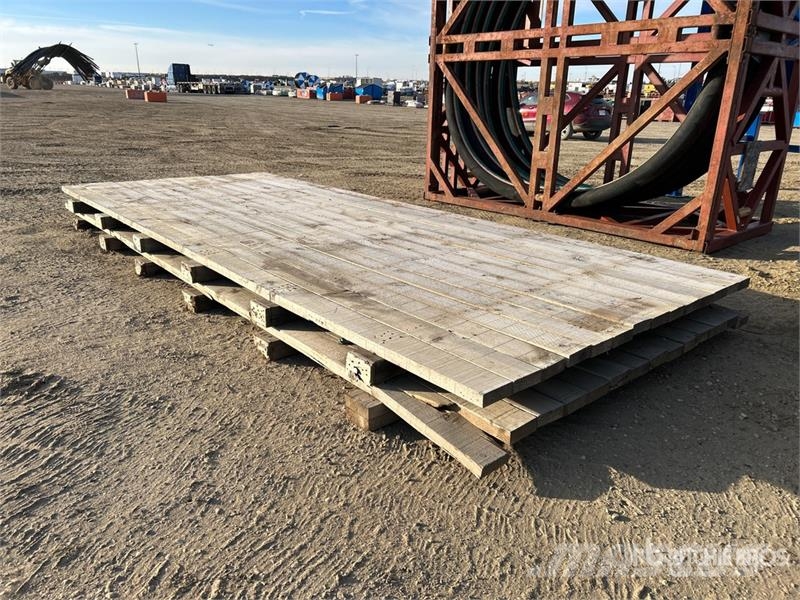  Quantity of (2) 7 ft x 17.5 ft Heavy Duty Wooden P Építőipar - Egyebek
