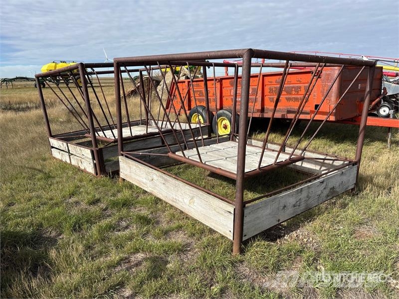 Quantity of (2) 7 ft X 7 ft Livestock Feeder Söödajagajad