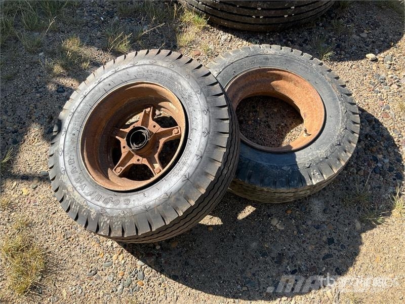 Quantity of (2) 8-14.5 Tires Opony, koła i felgi