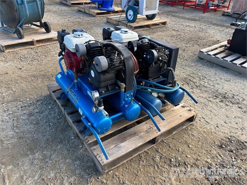 Quantity of (2) 8 gal Portable Air Compressor Kompressoren