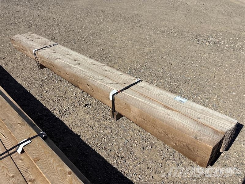 Quantity of (2) 8 in x 8 in x 12 ft Lumber Drugi deli