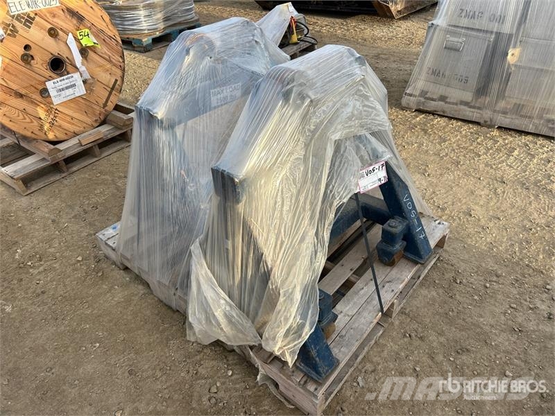 Quantity of (2) A-Frame Stand with Rollers Entreprenør - Andet