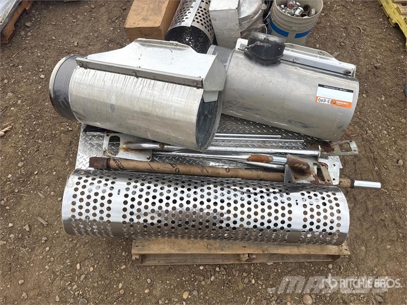 Quantity of (2) Air Cleaners Transportes - Outros