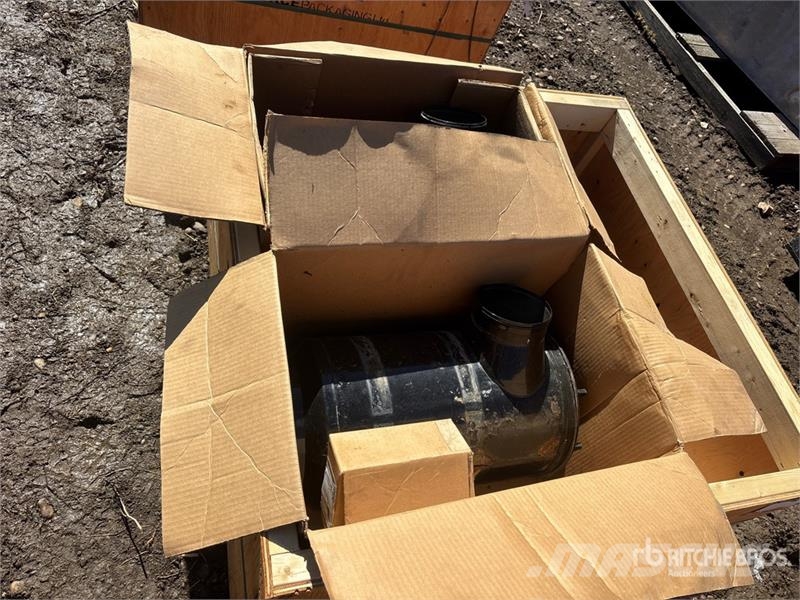 Quantity of (2) Air Cleaner Transportes - Outros