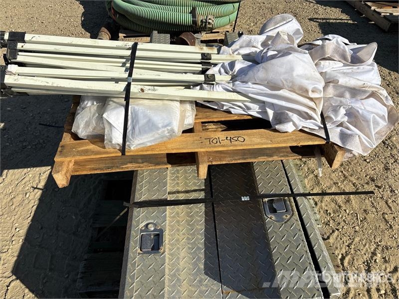  Quantity of (2) Aluminum Tool box معدات النقل - غير ذلك
