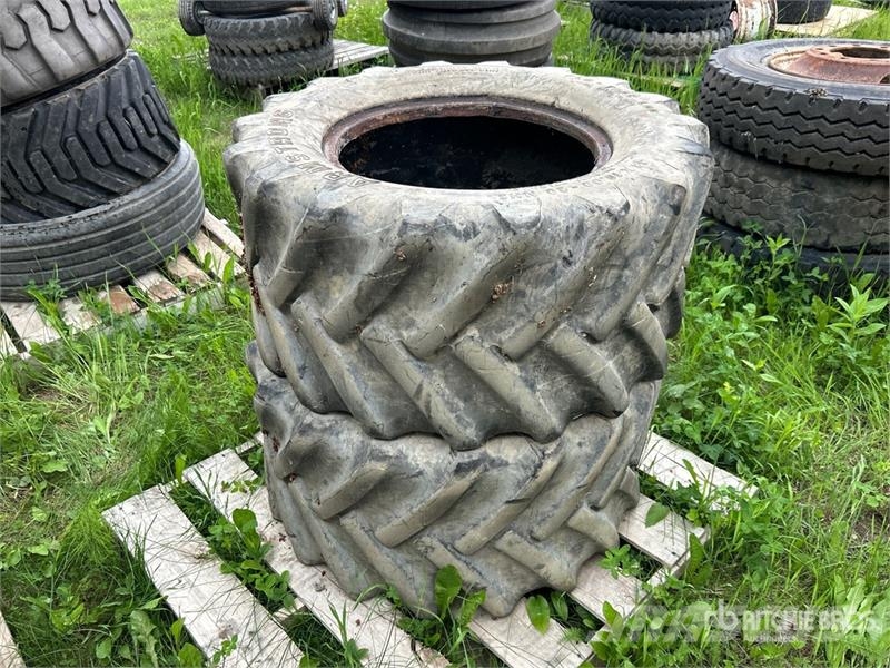 Quantity of (2) Armstrong 38x18.00-20 Tires Opony, koła i felgi