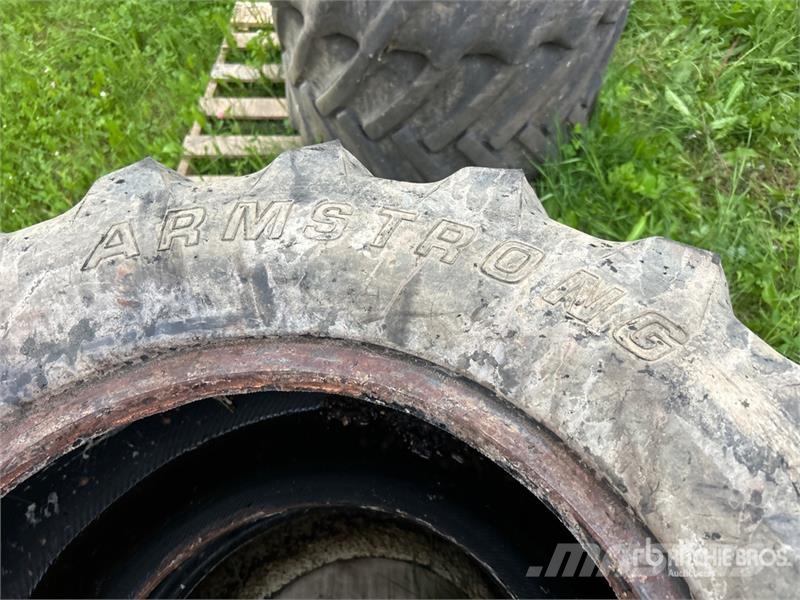 Quantity of (2) Armstrong 38x18.00-20 Tires Opony, koła i felgi