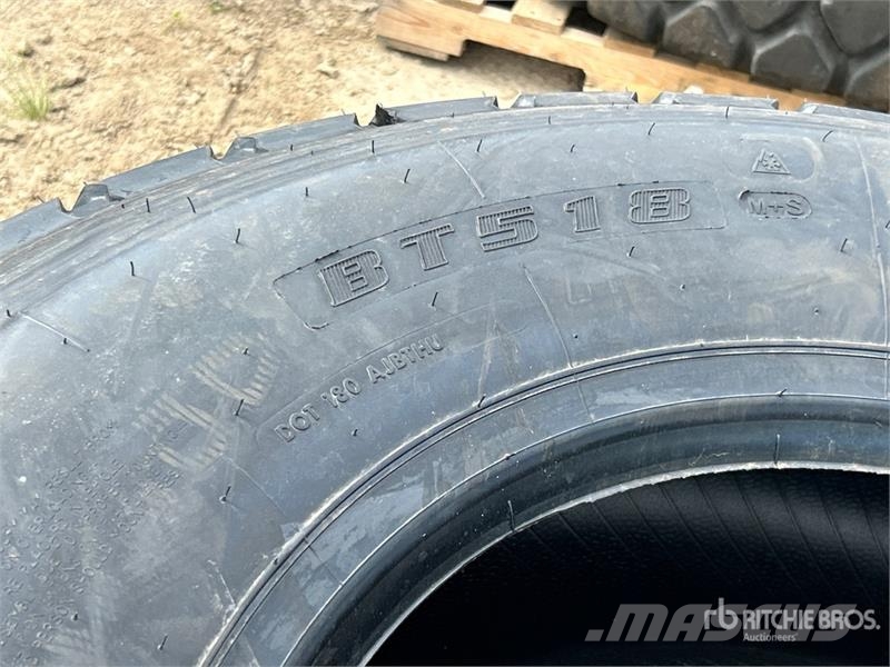  Quantity of (2) Boto 385/65R22.5 Tires (Unused) Tyres, wheels and rims