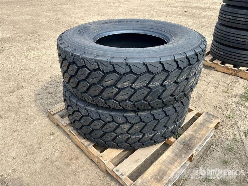  Quantity of (2) Boto 385/65R22.5 Tires (Unused) Tyres, wheels and rims