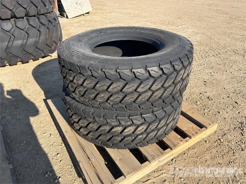  Quantity of (2) Boto 385/65R22.5 Tires (Unused) Tyres, wheels and rims