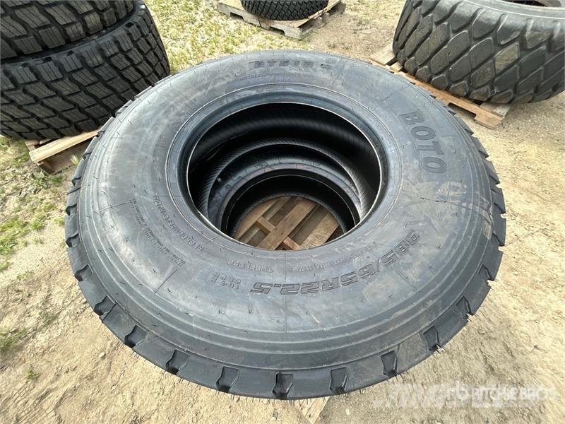  Quantity of (2) Boto 385/65R22.5 Tires (Unused) Tyres, wheels and rims