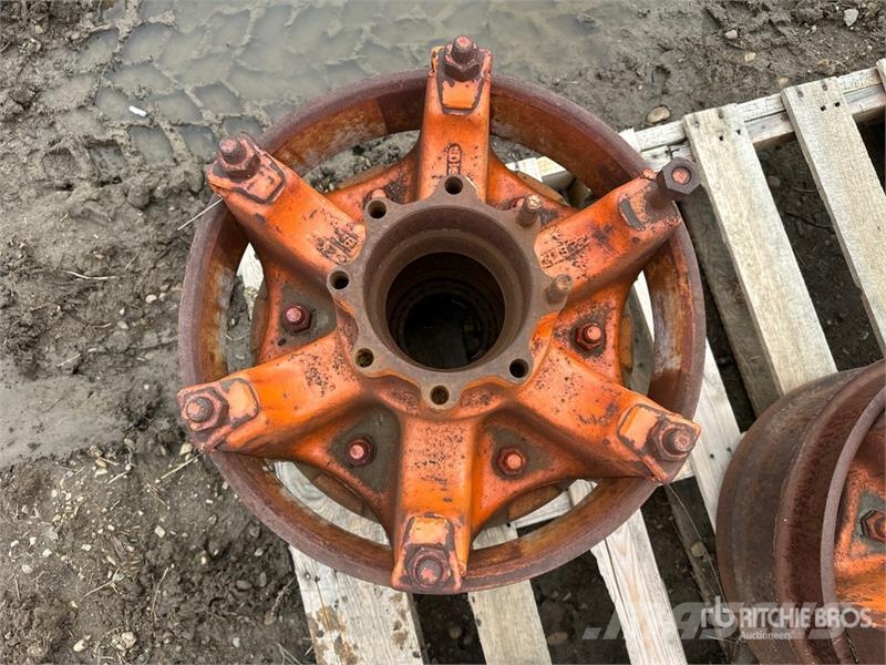 Quantity of (2) Brake Drums Ostale kargo komponente