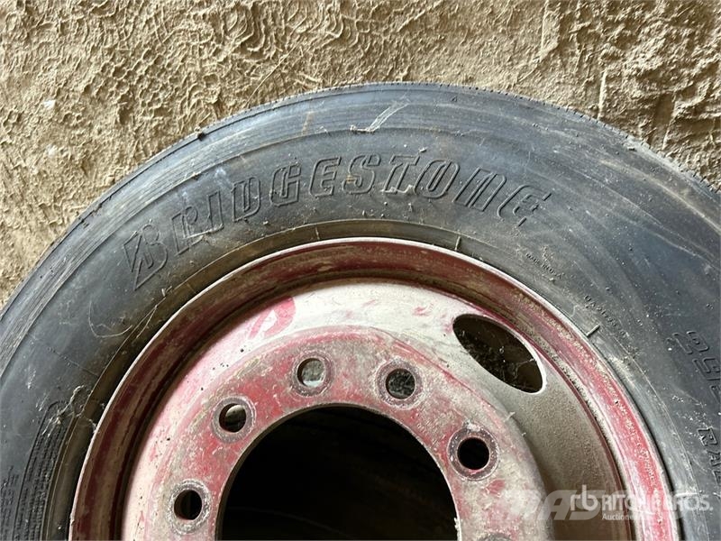 Quantity of (2) Bridgestone 295/80R22.5 Tires Tyres, wheels and rims