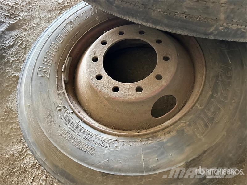 Quantity of (2) Bridgestone 295/80R22.5 Tires Tyres, wheels and rims