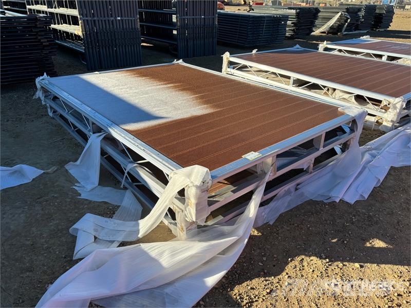  Quantity of (2)  BYT BDF6 6 ft x 8 ft Aluminum Boa Ostale poljoprivredne mašine