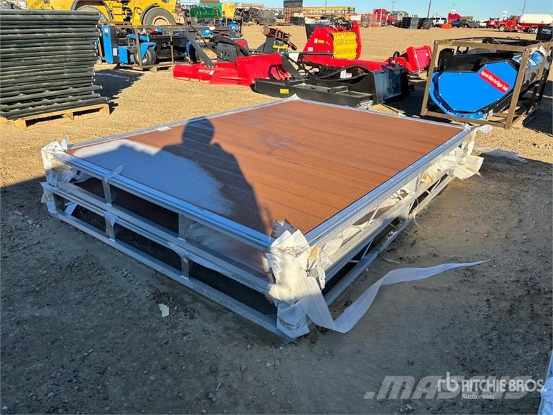  Quantity of (2)  BYT BDF6 6 ft x 8 ft Aluminum Boa Ostale poljoprivredne mašine