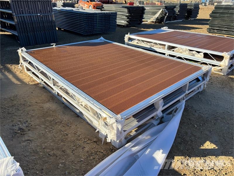  Quantity of (2)  BYT BDF6 6 ft x 8 ft Aluminum Boa Ostale poljoprivredne mašine