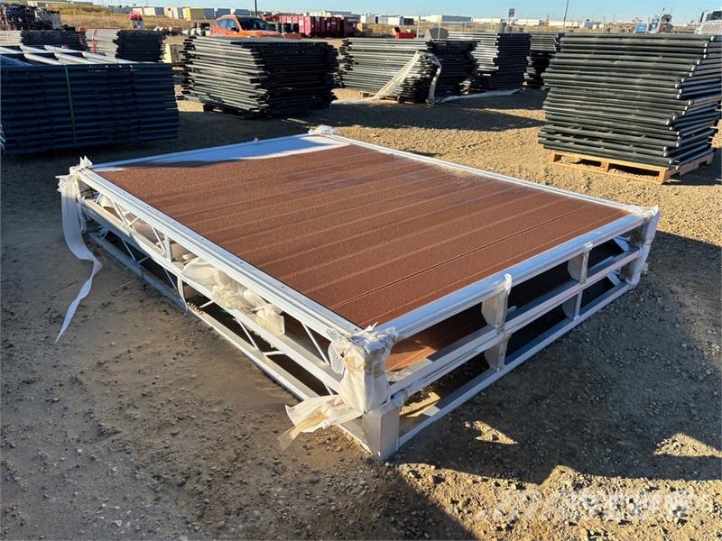  Quantity of (2)  BYT BDF6 6 ft x 8 ft Aluminum Boa Ostale poljoprivredne mašine
