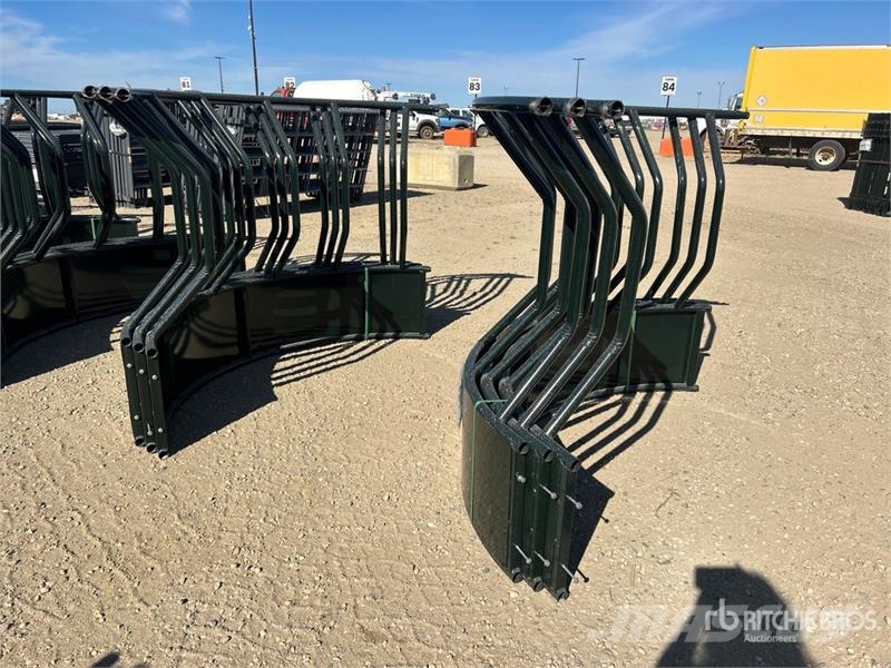  Quantity of (2)  BYT FF71 71 in Prairie Funnel Liv Animal feeders