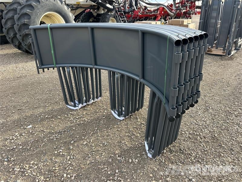 Quantity of (2) BYT STBF45 Livestock Feeder (Unus Годівниці для тварин