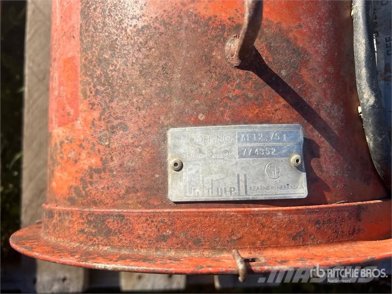 Quantity of (2) Caldwell AF12.75 0.75 hp Aeration Зърносушилни
