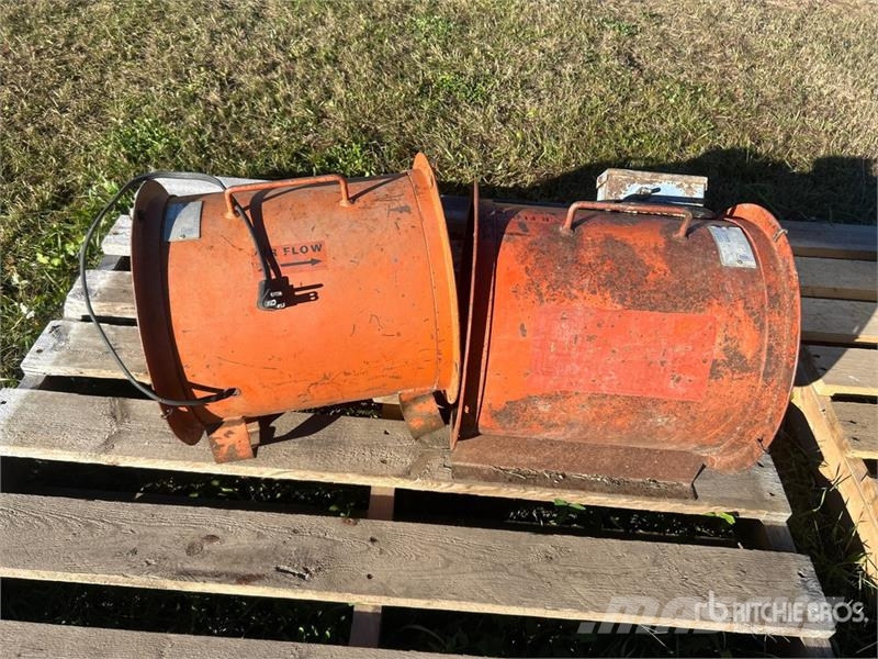 Quantity of (2) Caldwell AF12.75 0.75 hp Aeration Зърносушилни