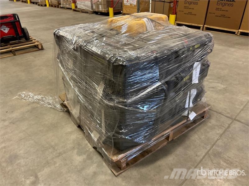 Quantity of (2) Crimpers, (10) Suitcase Wire Feede مكونات أخرى
