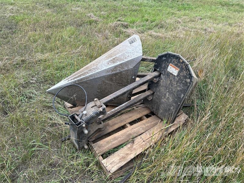 Quantity of (2) Crop Dividers Drugi deli