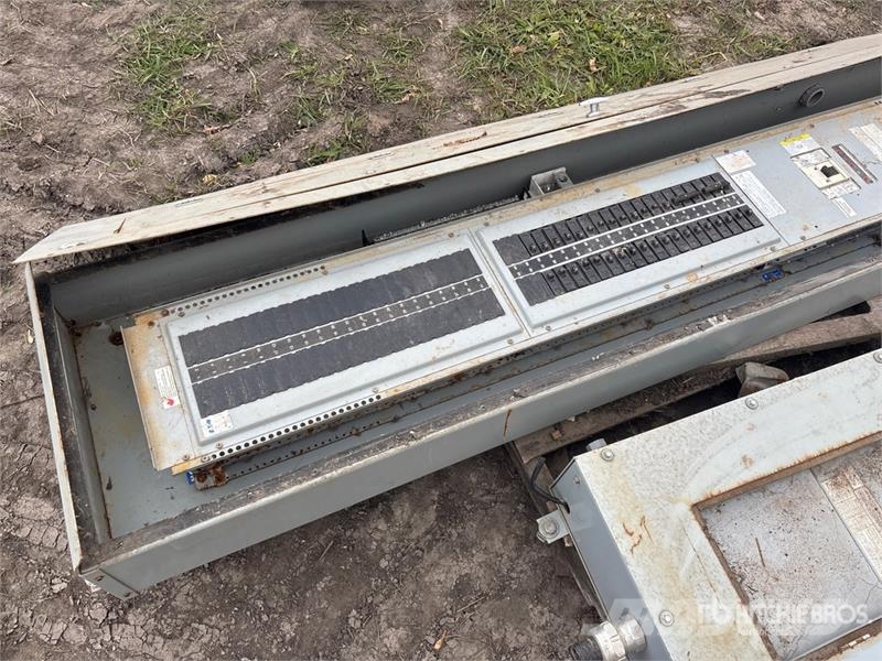 Quantity of (2) Electrical Panels Andre komponenter