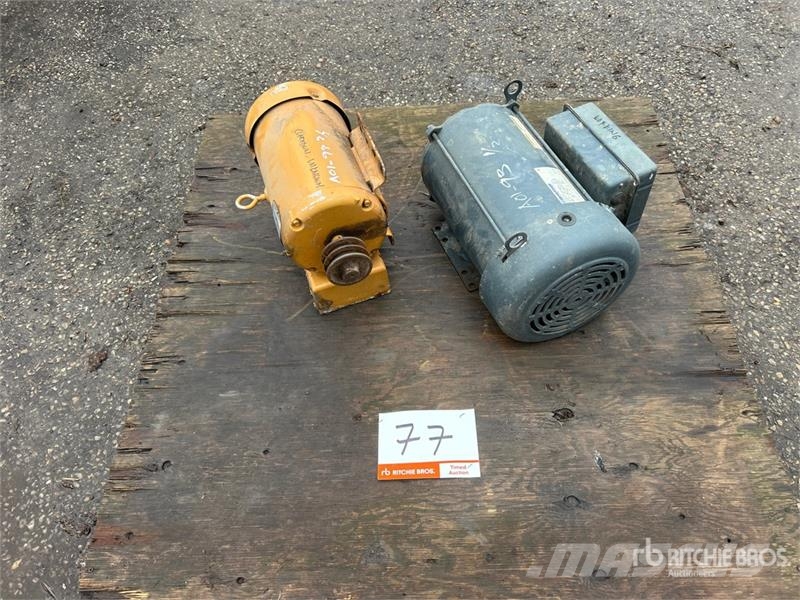 Quantity of (2) Electric Motor Citas sastāvdaļas