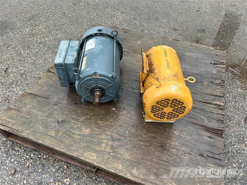 Quantity of (2) Electric Motor Citas sastāvdaļas