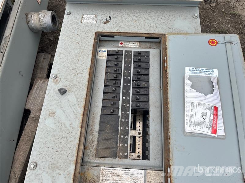 Quantity of (2) Electrical Panels Andre komponenter