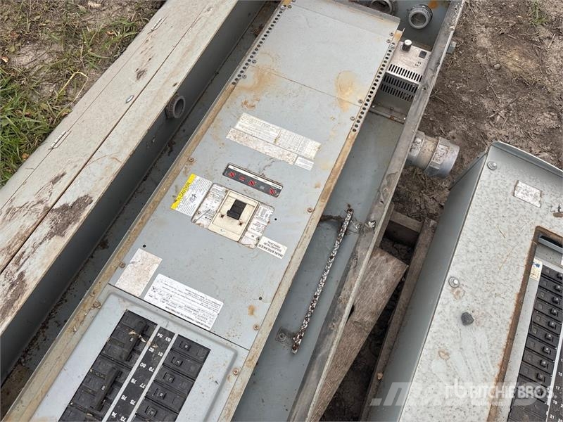 Quantity of (2) Electrical Panels Andre komponenter